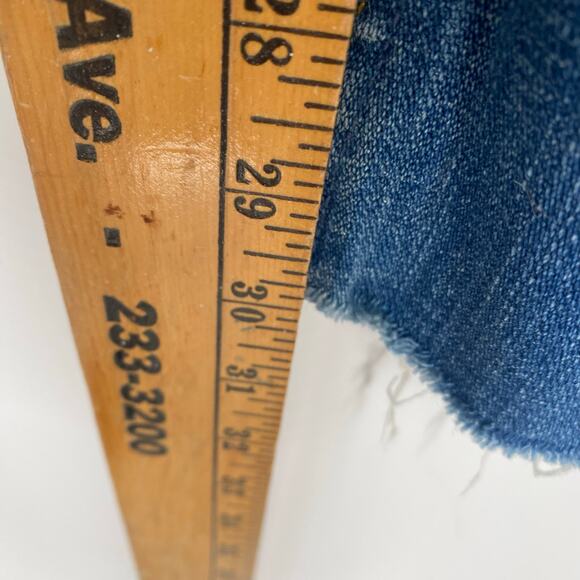 7 For All Mankind Women’s 26 The Ginger Mid Rise Raw Hem Flare Leg - Picture 7 of 10